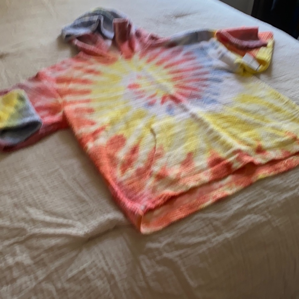 Multi colored top